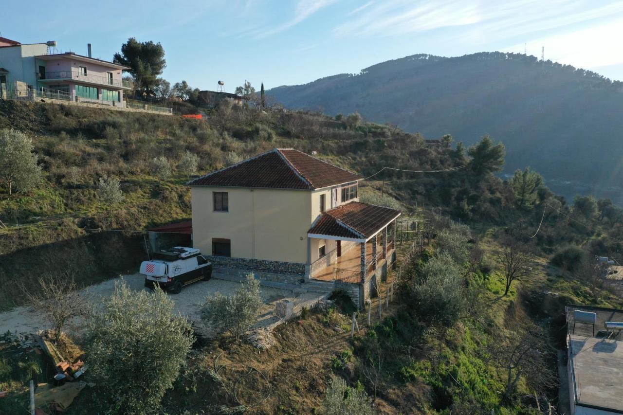 Guest House Pashollari Berat Exterior foto